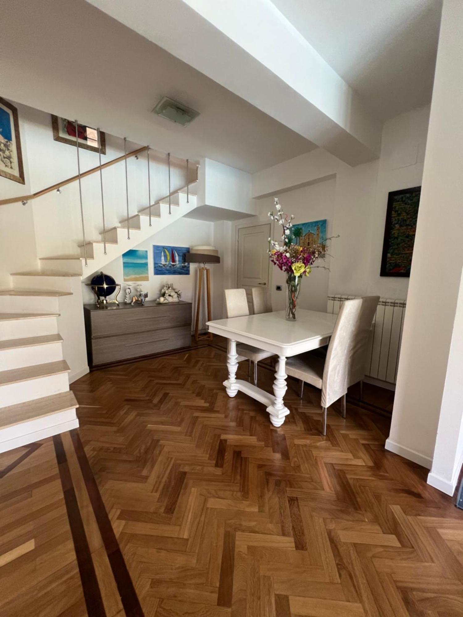 Villa Losanna Монделло Экстерьер фото